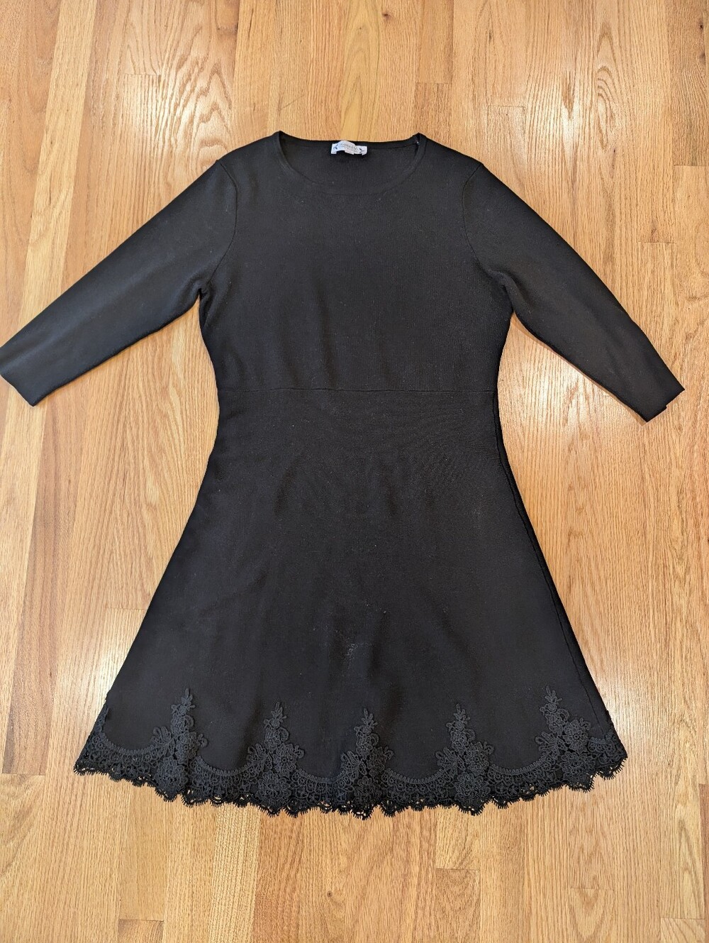 Nanette Lepore Size L Long Sleeve Dress W/ Lacey Detail At The Bottom